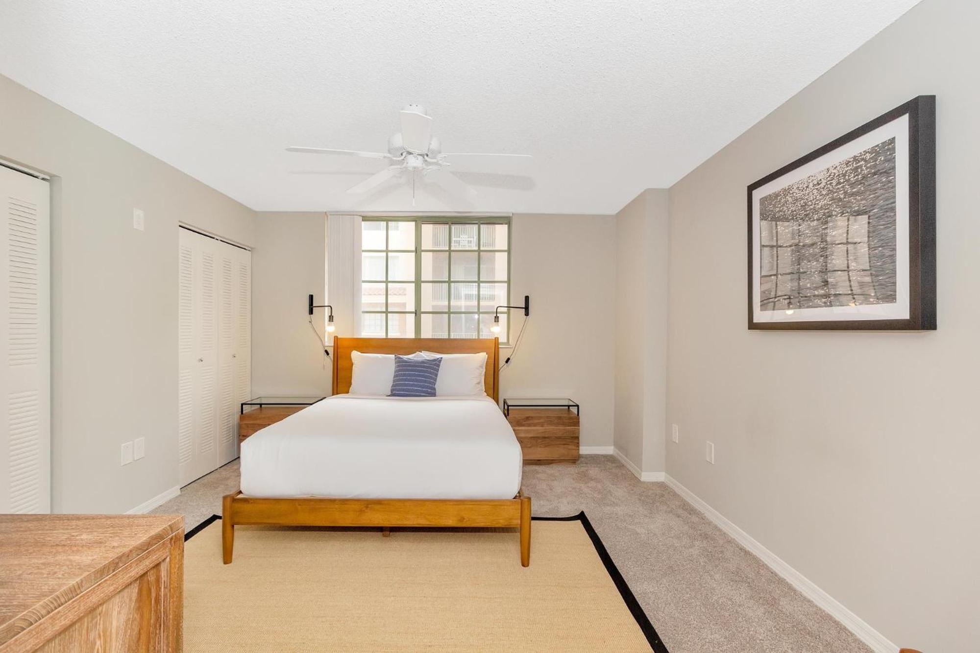 Dharma Home Suites Coral Gables At Gables Grand Plaza Miami Room photo